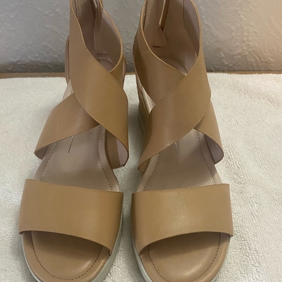 Ecco wedge sandal. Worn once - Picture 2 of 5